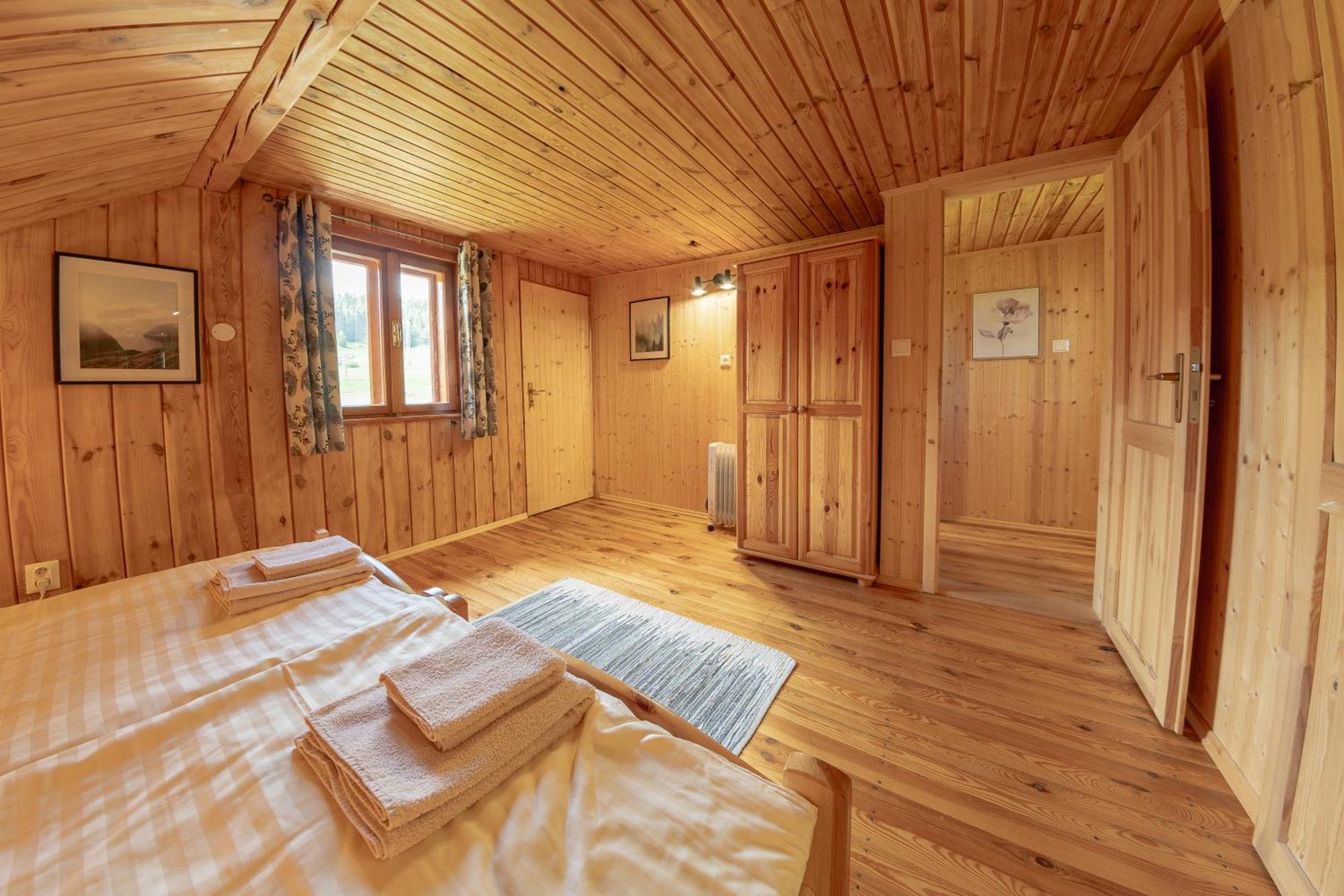 Chaty Snowflakes V Snowpark Lucivna Exterior photo